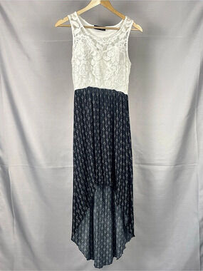 Style Rack Boho Lace High-Low Maxi Dress White Navy Printed Size S / XS